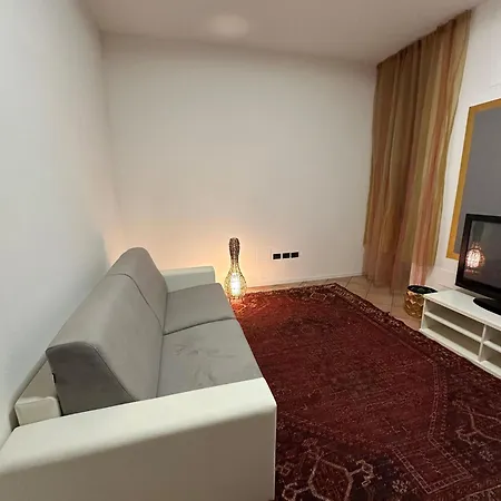 Gold House Дом отдыха Равенна