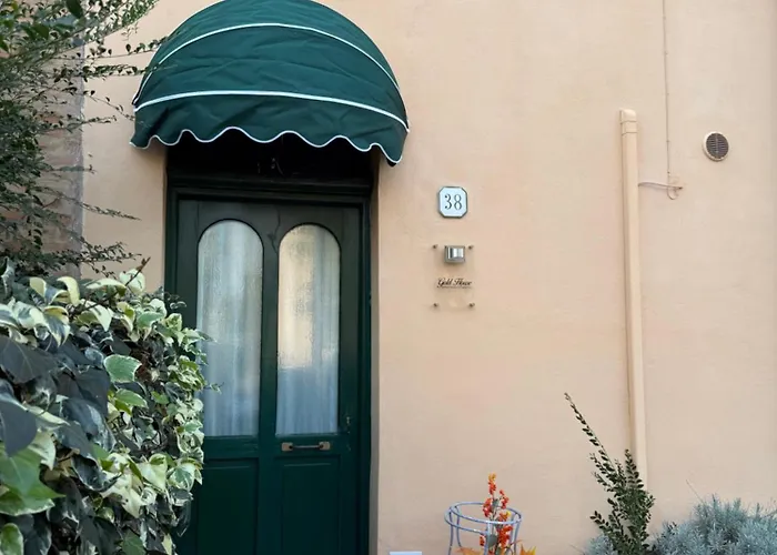 Gold House Holiday home *